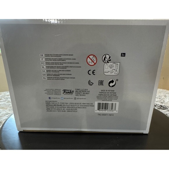 Funko Pop! Rides: Disney - Matterhorn Bobsled and Abominable Snowman - Exclusive - Picture 5 of 5